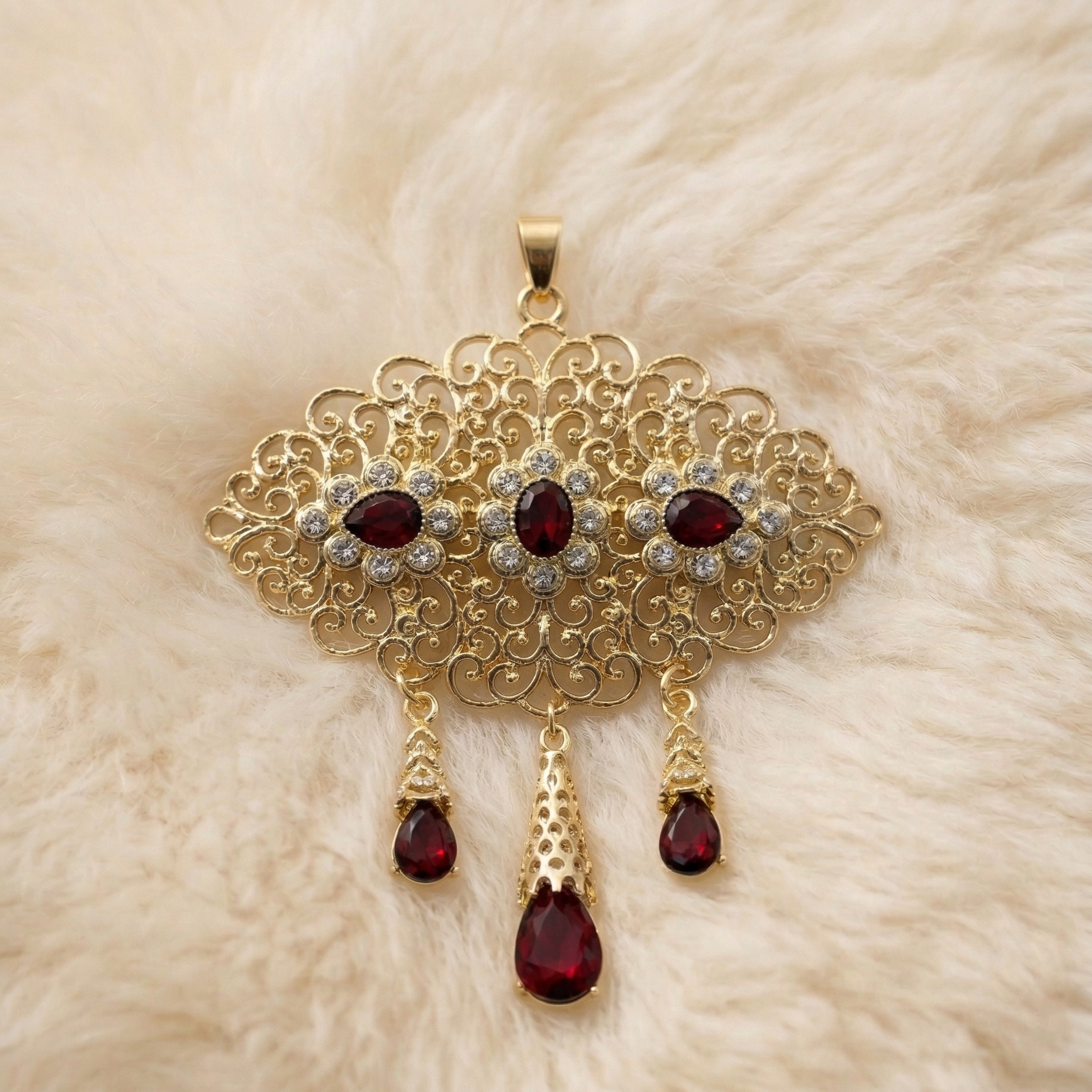 Broche 2