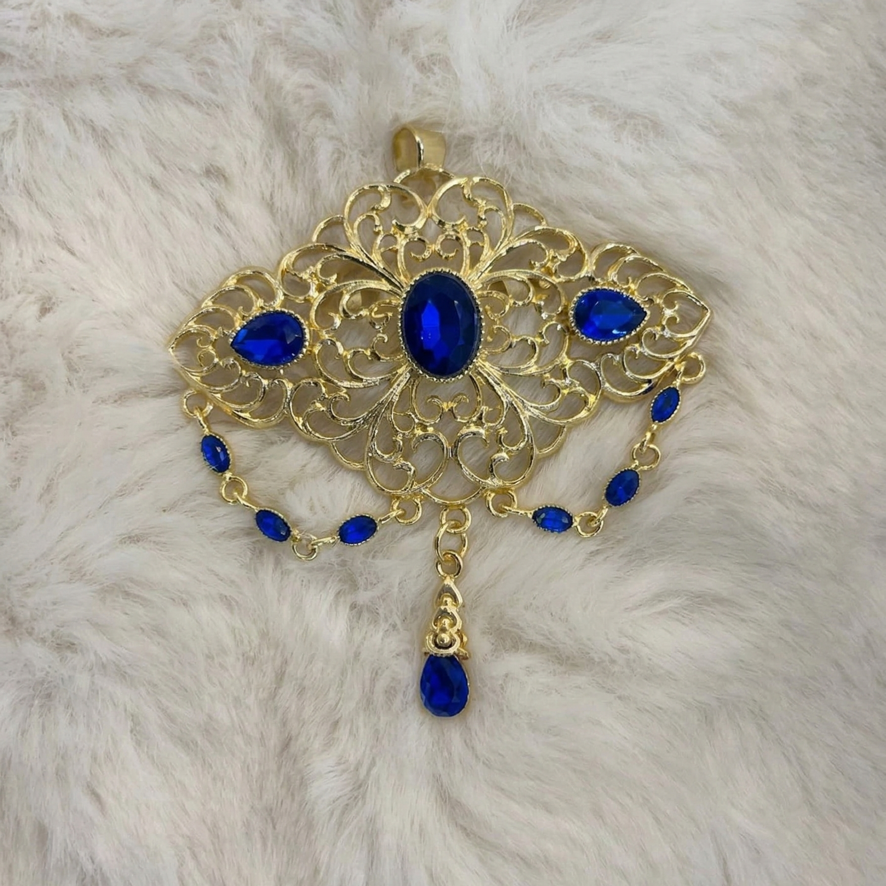 Broche 3