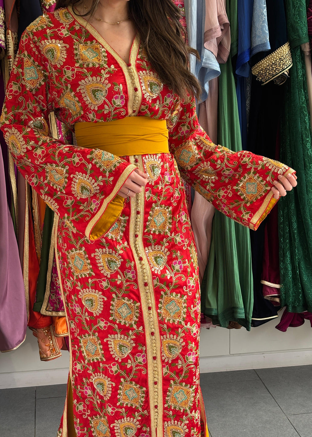 Caftan sari rouge
