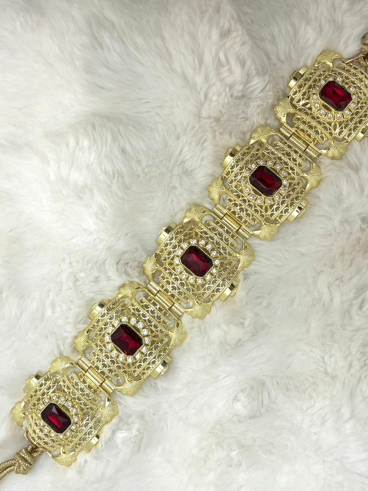 Ceinture métallique rouge et dorée