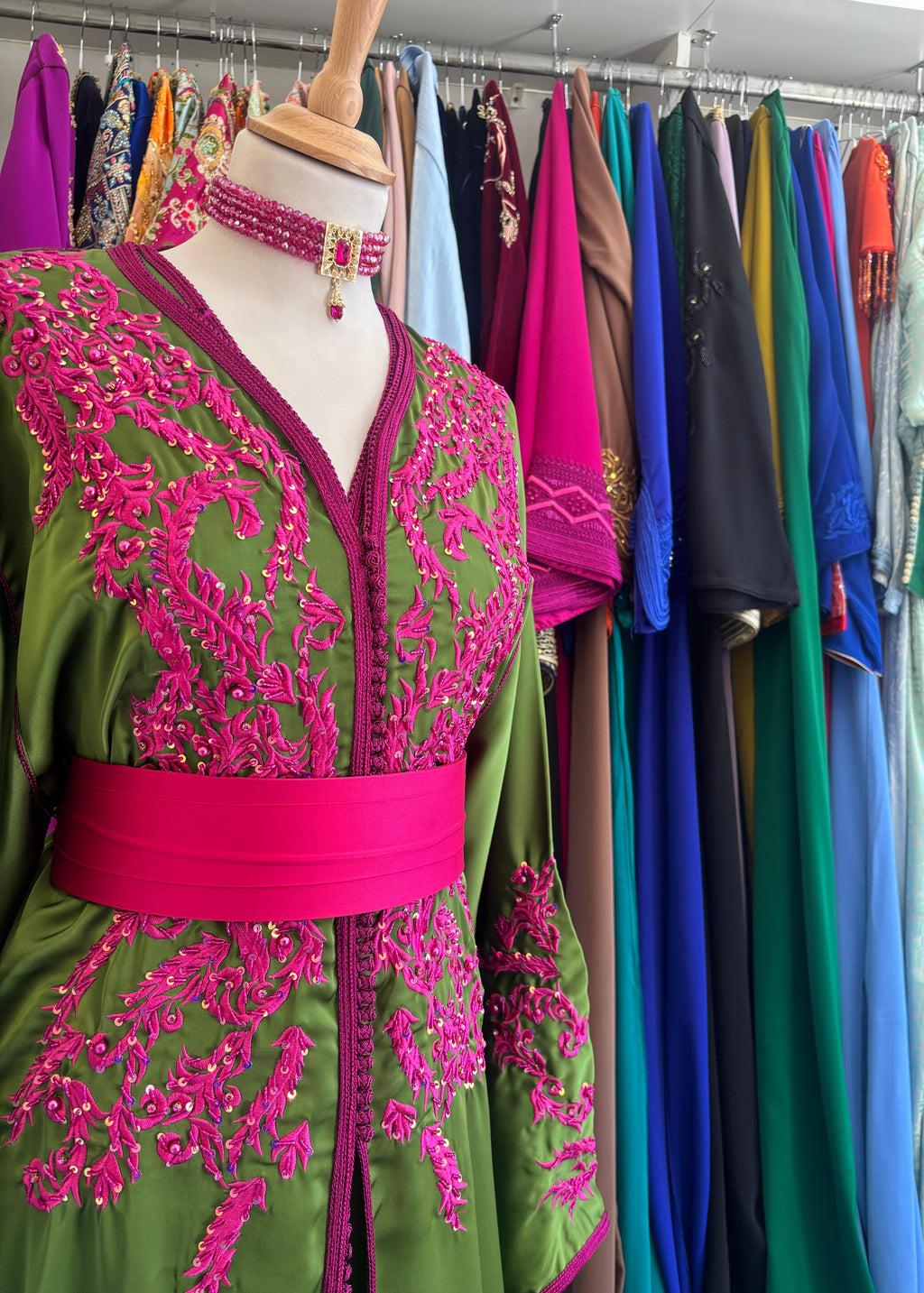 Takchita verte et rose